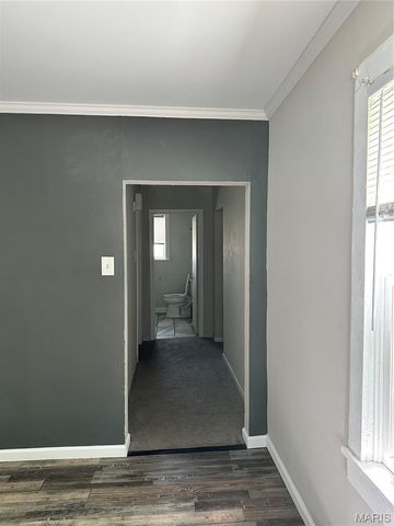 40 N Missouri Avenue, Belleville, IL 62220