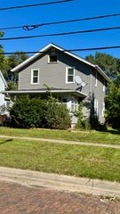 1607 Latham Street, Rockford, IL 61103