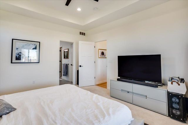 2610 E New Spring Ct, Derby, KS 67037