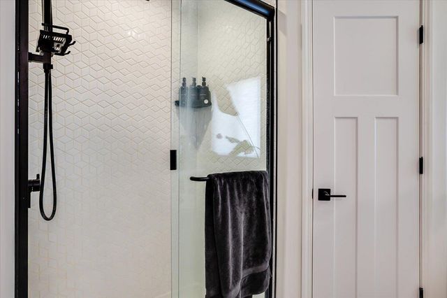 2610 E New Spring Ct, Derby, KS 67037