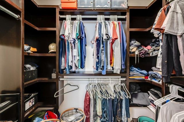 2610 E New Spring Ct, Derby, KS 67037