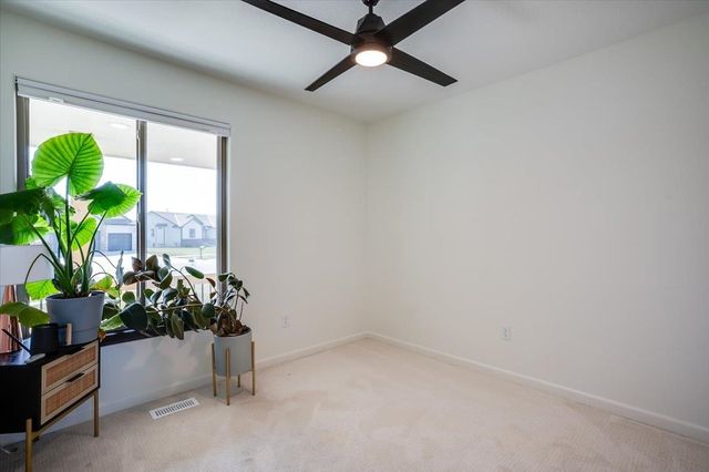 2610 E New Spring Ct, Derby, KS 67037