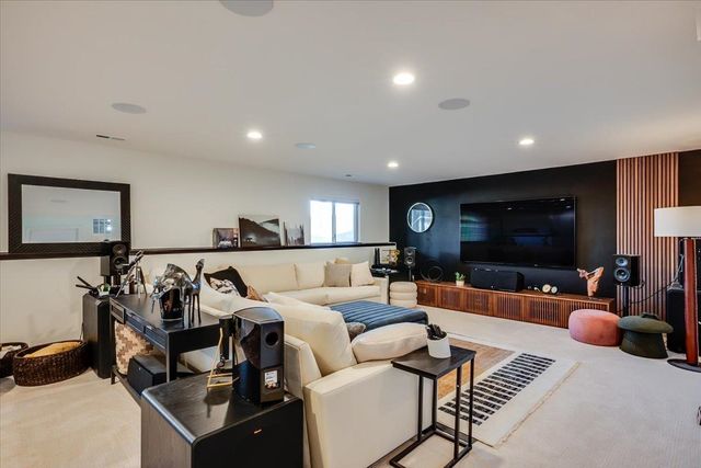 2610 E New Spring Ct, Derby, KS 67037