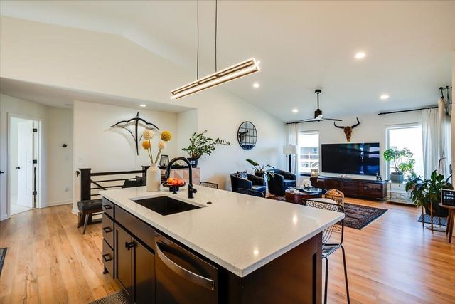 2610 E New Spring Ct, Derby, KS 67037