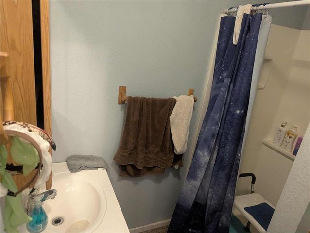 809 W 25th Street Terrace, Higginsville, MO 64037