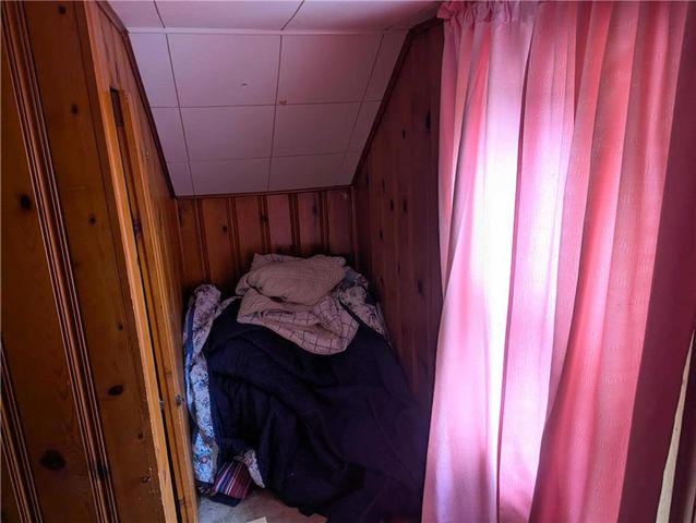 809 W 25th Street Terrace, Higginsville, MO 64037