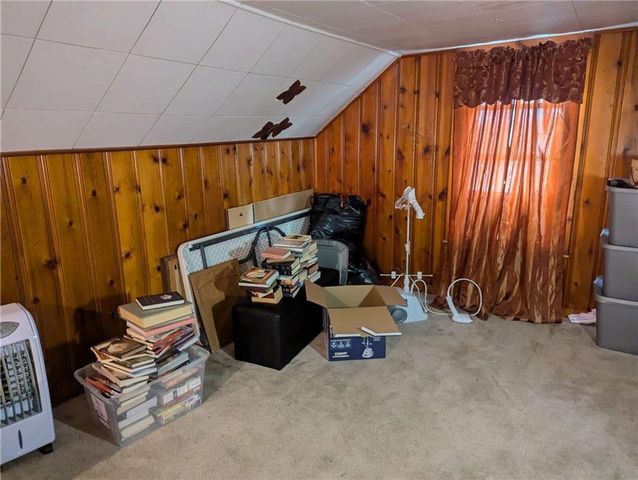 809 W 25th Street Terrace, Higginsville, MO 64037