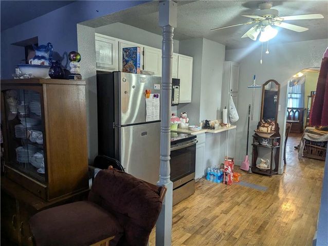 809 W 25th Street Terrace, Higginsville, MO 64037