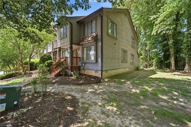 112 Inland View DR, Newport News, VA 23603