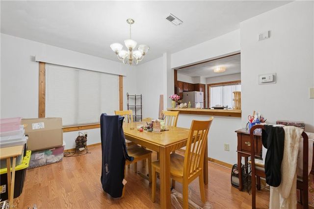 112 Inland View DR, Newport News, VA 23603