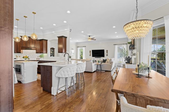 2020 Shoreline Dr, Mount Juliet, TN 37122