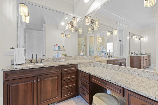 2020 Shoreline Dr, Mount Juliet, TN 37122