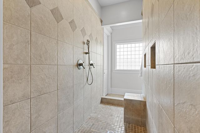 2020 Shoreline Dr, Mount Juliet, TN 37122