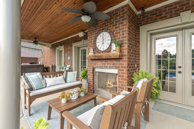2020 Shoreline Dr, Mount Juliet, TN 37122