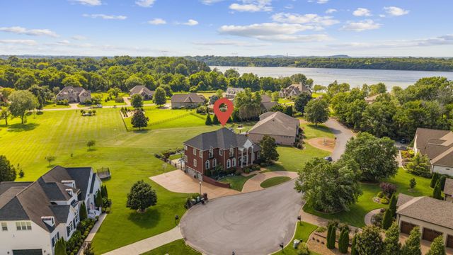 2020 Shoreline Dr, Mount Juliet, TN 37122