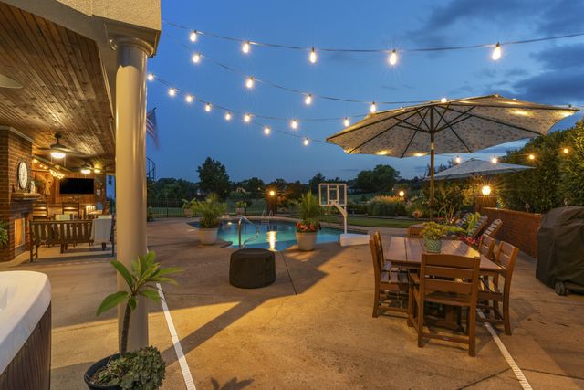 2020 Shoreline Dr, Mount Juliet, TN 37122