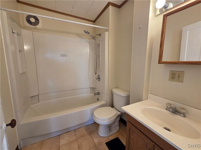 1011 Gotham Street, Watertown City, NY 13601