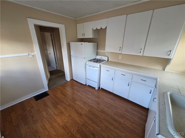 1011 Gotham Street, Watertown City, NY 13601