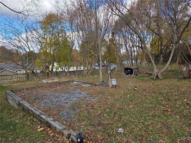 1011 Gotham Street, Watertown City, NY 13601