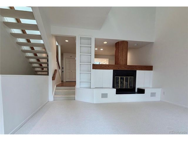 347 Harrison St, Denver, CO 80206