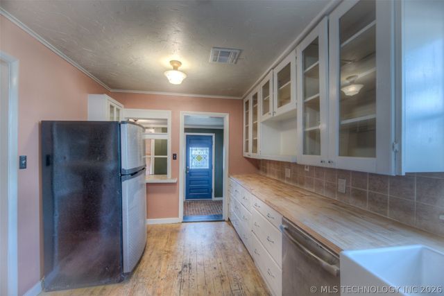 544 S Oswego Avenue, Tulsa, OK 74112