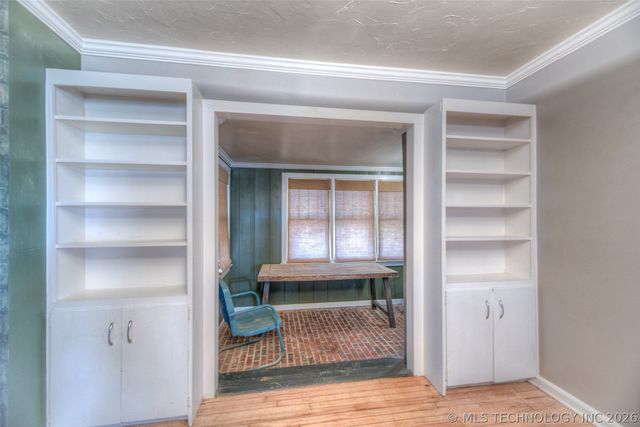 544 S Oswego Avenue, Tulsa, OK 74112