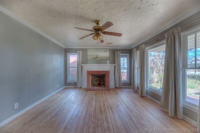 544 S Oswego Avenue, Tulsa, OK 74112