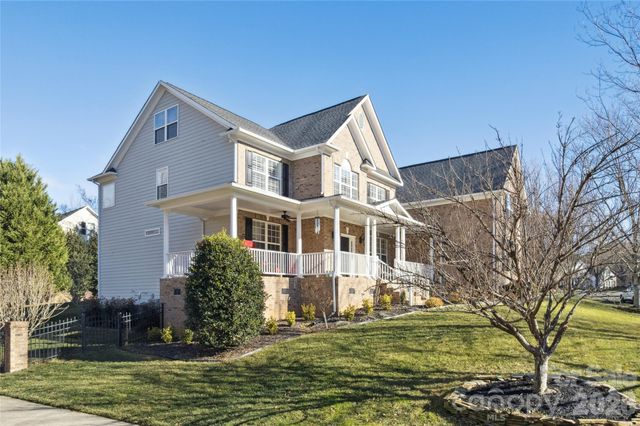 10205 Treetop Lane, Cornelius, NC 28031