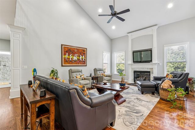 10205 Treetop Lane, Cornelius, NC 28031