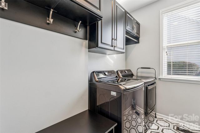 10205 Treetop Lane, Cornelius, NC 28031