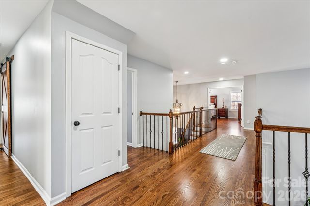 10205 Treetop Lane, Cornelius, NC 28031