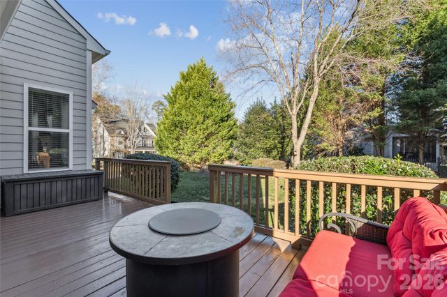 10205 Treetop Lane, Cornelius, NC 28031