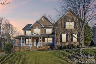 10205 Treetop Lane, Cornelius, NC 28031