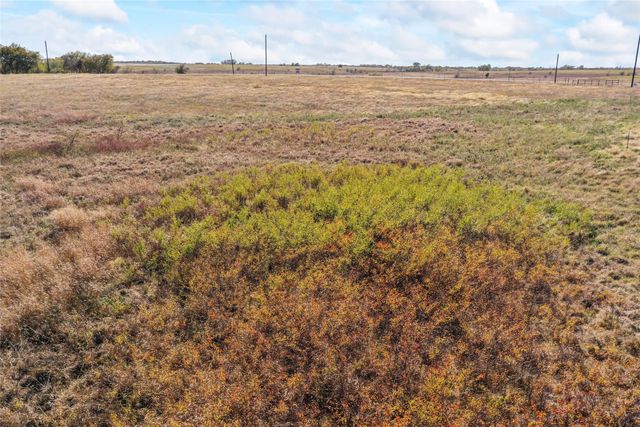 1315 Fm 677 S, St Jo, TX 76265