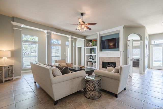 8403 Monument Oak, Boerne, TX 78015