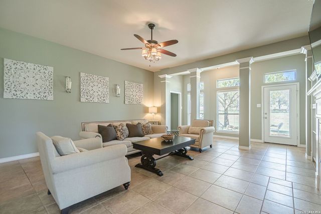 8403 Monument Oak, Boerne, TX 78015