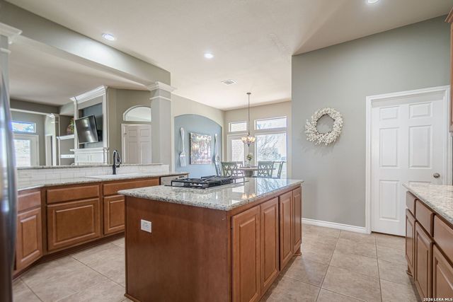 8403 Monument Oak, Boerne, TX 78015