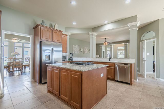 8403 Monument Oak, Boerne, TX 78015