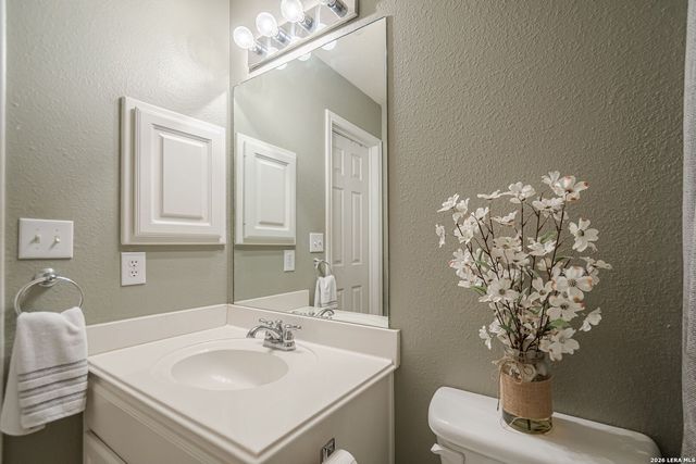 8403 Monument Oak, Boerne, TX 78015