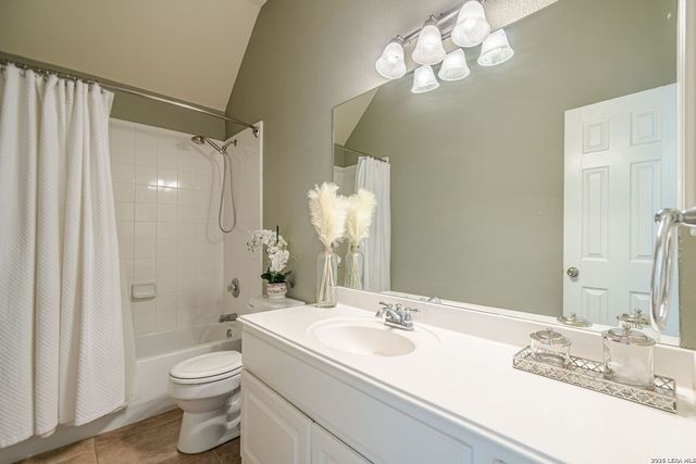 8403 Monument Oak, Boerne, TX 78015