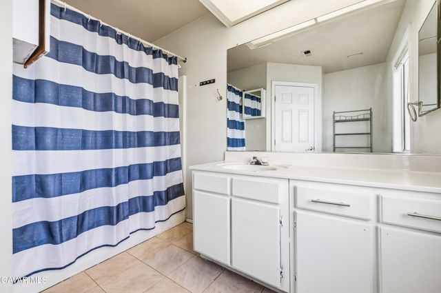 4849 Katrina Place, Palmdale, CA 93552