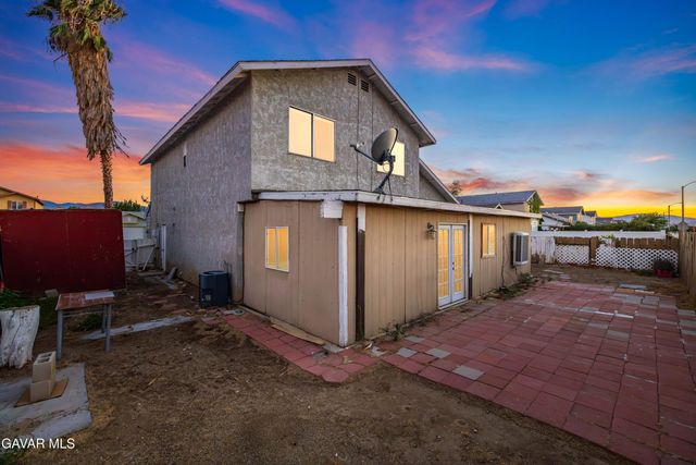 4849 Katrina Place, Palmdale, CA 93552