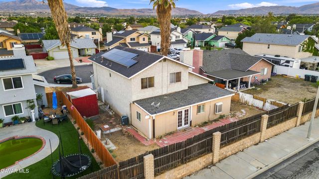4849 Katrina Place, Palmdale, CA 93552