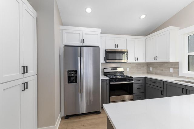 9341 Shimano Drive, Portland, MI 48875