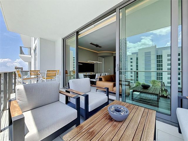 100 1ST AVENUE N 1106, St Petersburg, FL 33701
