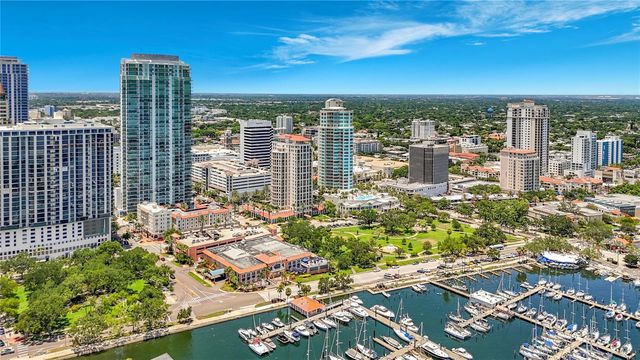 100 1ST AVENUE N 1106, St Petersburg, FL 33701