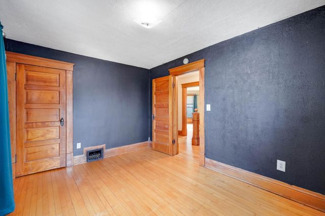 802 Park Street, Reinbeck, IA 50669