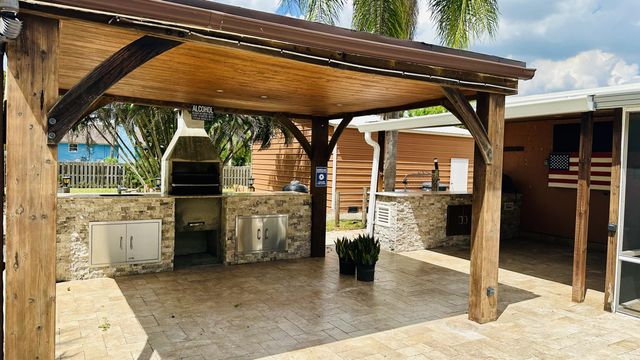 18020 46th Court N, Loxahatchee, FL 33470