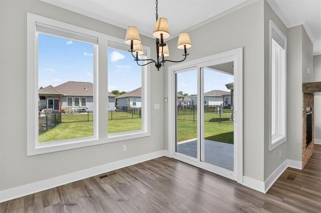 20858 W 190th Place, Spring Hill, KS 66083