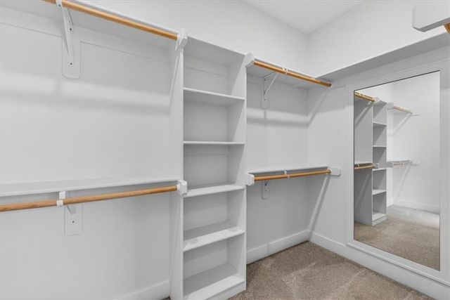 20858 W 190th Place, Spring Hill, KS 66083
